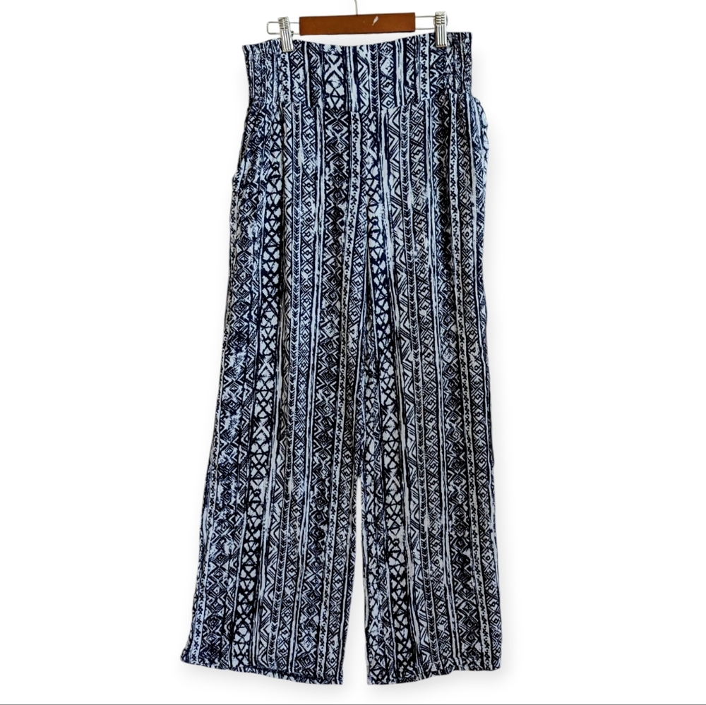 Three Dots Wide Leg Pant Blue White Print Pull On Sz Medium Pockets Lightweight - Picture 6 of 15